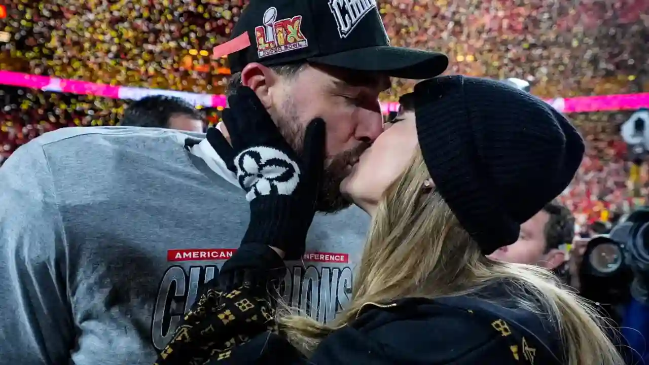 Taylor Swift New Album “Wish List” Lyrics Hint at Travis Kelce Romance